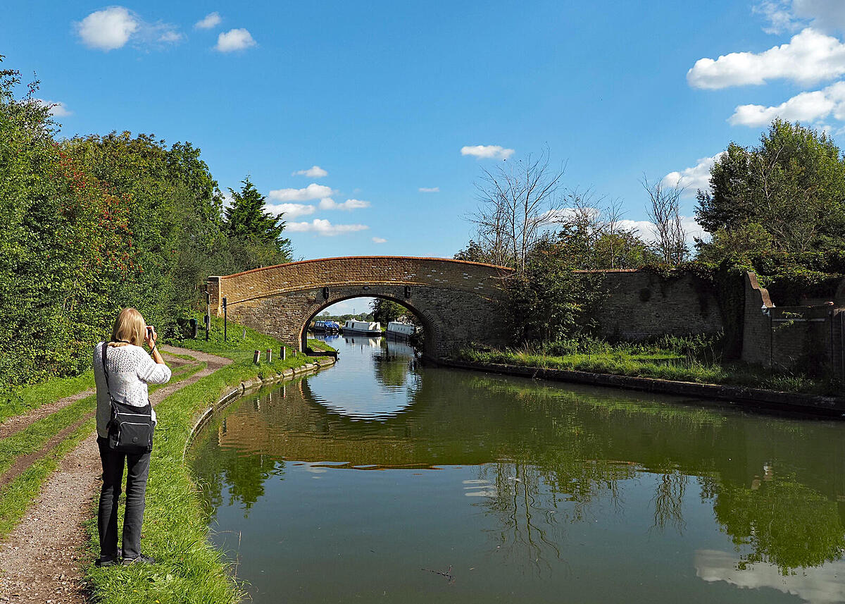 Click image for larger version  Name:	Anne - Lock 123-a.jpg Views:	0 Size:	421.5 KB ID:	809824