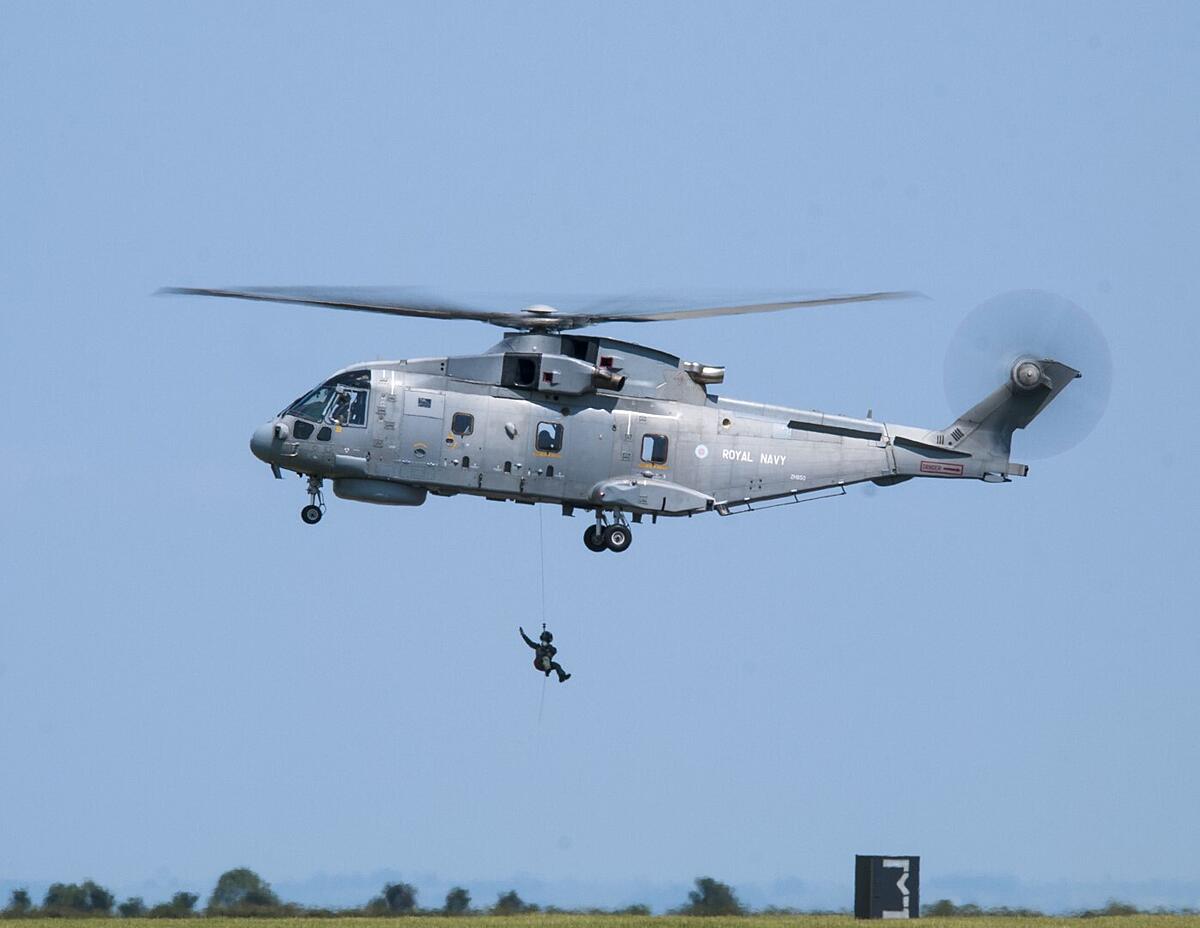 Click image for larger version

Name:	Merlin HM2 824 Sqn Royal Navy (Large).jpg
Views:	284
Size:	159.7 KB
ID:	813888