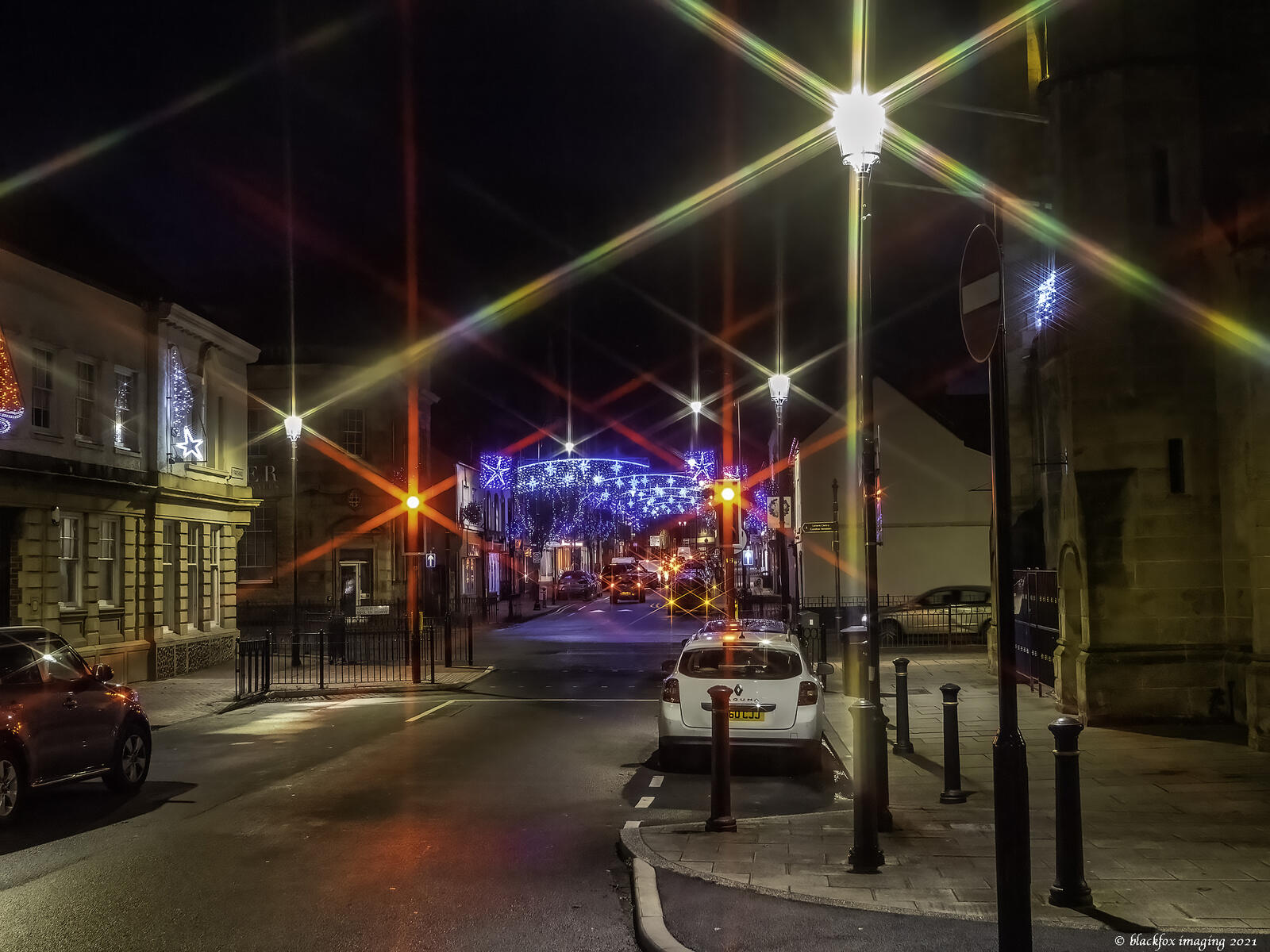 Click image for larger version

Name:	lights trial .jpg
Views:	139
Size:	272.3 KB
ID:	887391