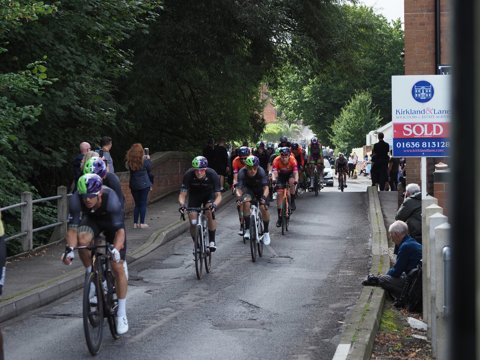 Click image for larger version

Name:	1MK20618.jpg
Views:	42
Size:	515.9 KB
ID:	891965