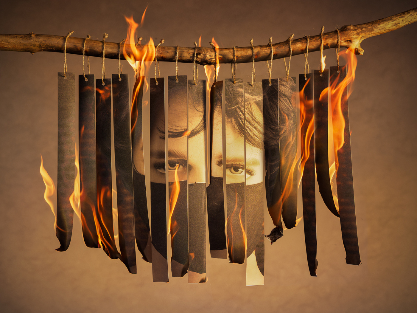 Click image for larger version  Name:	Unmasked.jpg Views:	38 Size:	1.06 MB ID:	901664