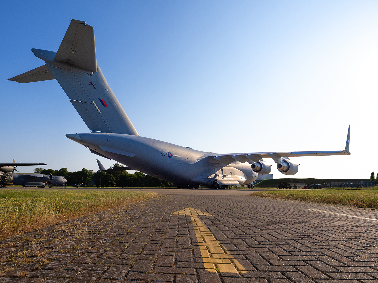 Click image for larger version

Name:	ZZ172 C-17A Globemaster III.jpg
Views:	74
Size:	1.62 MB
ID:	928184