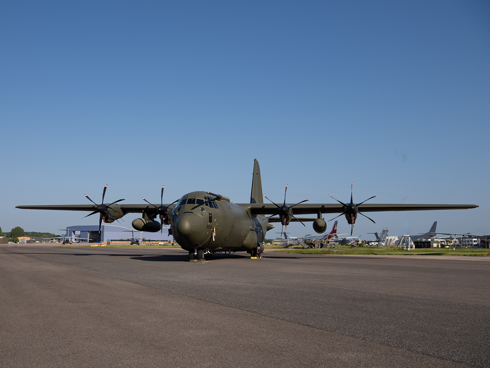 Click image for larger version

Name:	ZH868 C-130J Hercules C4.jpg
Views:	85
Size:	1.14 MB
ID:	928187