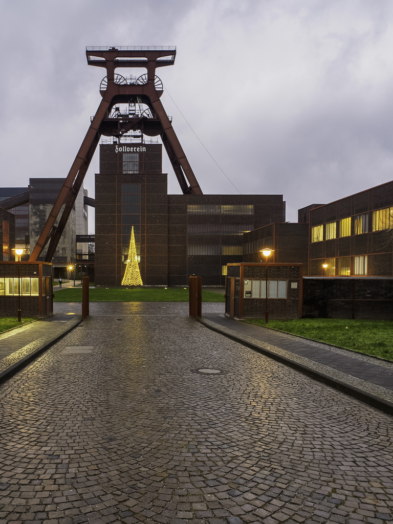 Click image for larger version  Name:	PC140081-ORF_DxO_PRIME.jpg Views:	230 Size:	436.2 KB ID:	955105