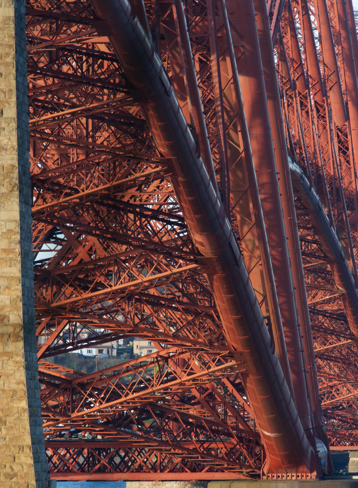 Click image for larger version

Name:	Forth Bridge Detail 02.jpg
Views:	265
Size:	481.0 KB
ID:	955179