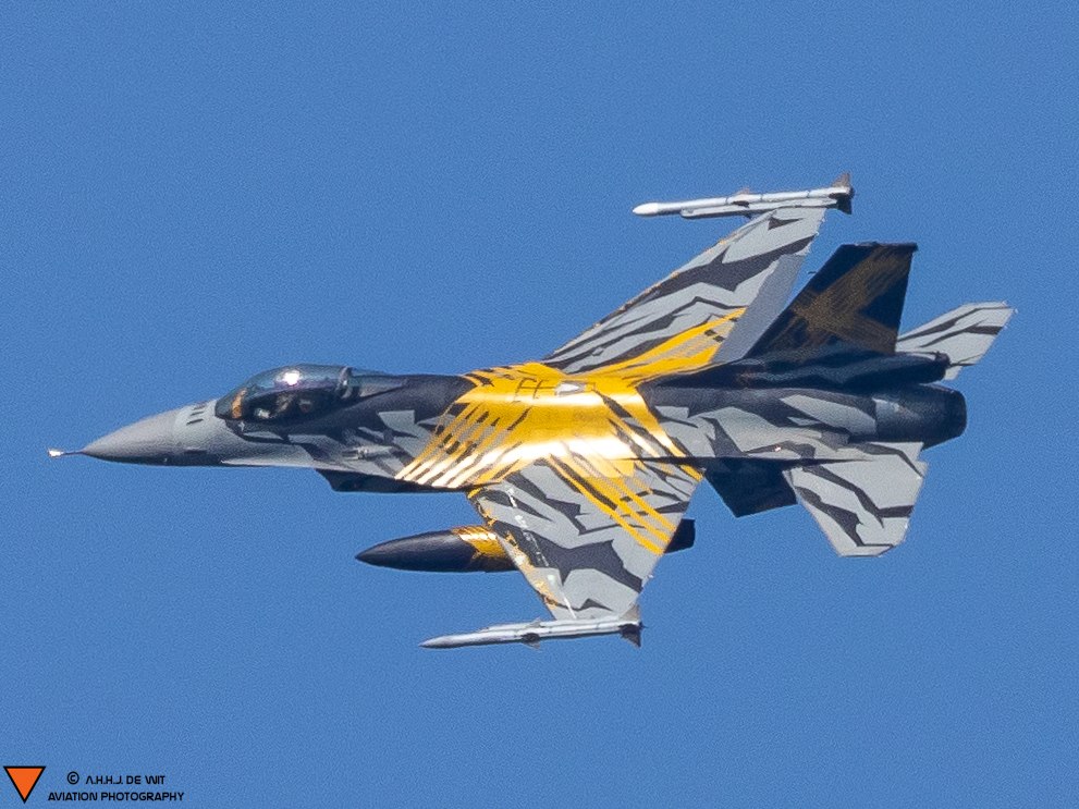 Click image for larger version

Name:	picture-2600?_=18a95371268.jpg
Views:	48
Size:	667.1 KB
ID:	957527