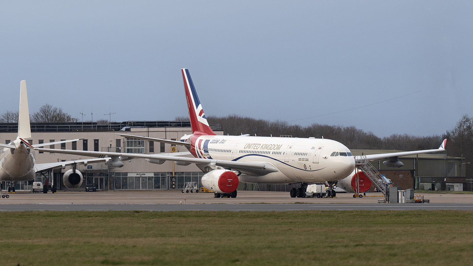 Click image for larger version

Name:	A330-200MRTT KC3 ZZ336 Vespina .1.jpg
Views:	162
Size:	951.1 KB
ID:	960151