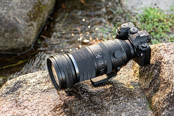 Click image for larger version

Name:	OM-1_Mark_II_150600_splashproof.jpg
Views:	1142
Size:	1.06 MB
ID:	960197