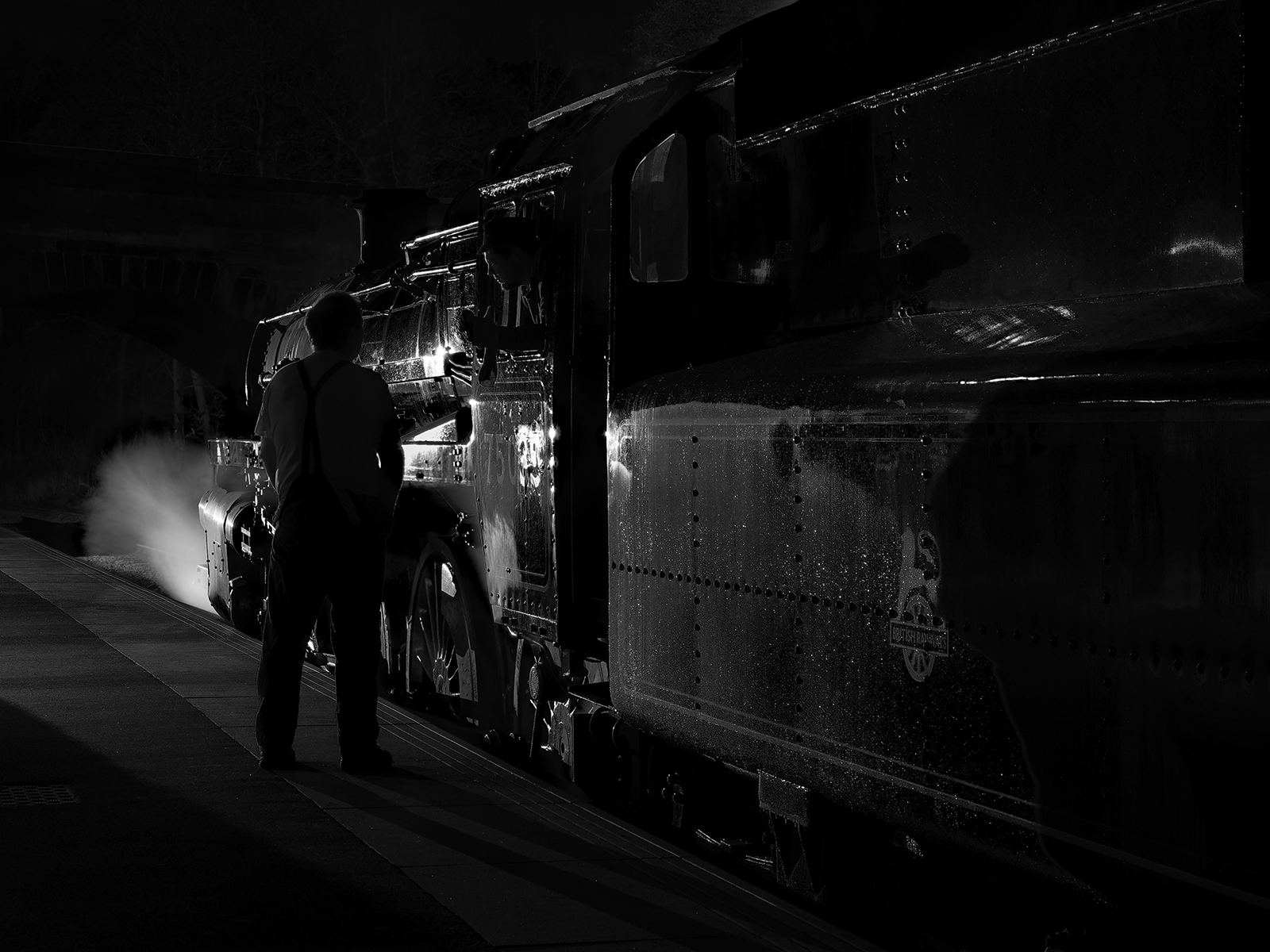 Click image for larger version

Name:	BR Std 4 75035 .19m.jpg
Views:	95
Size:	904.4 KB
ID:	968802