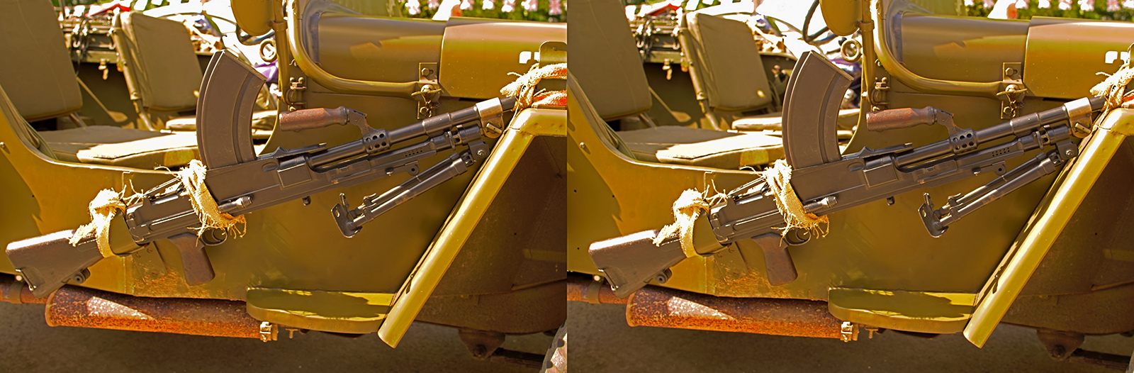 Click image for larger version

Name:	DSC05425 Bren Gun Crosseye 1600.jpg
Views:	2748
Size:	806.7 KB
ID:	983816