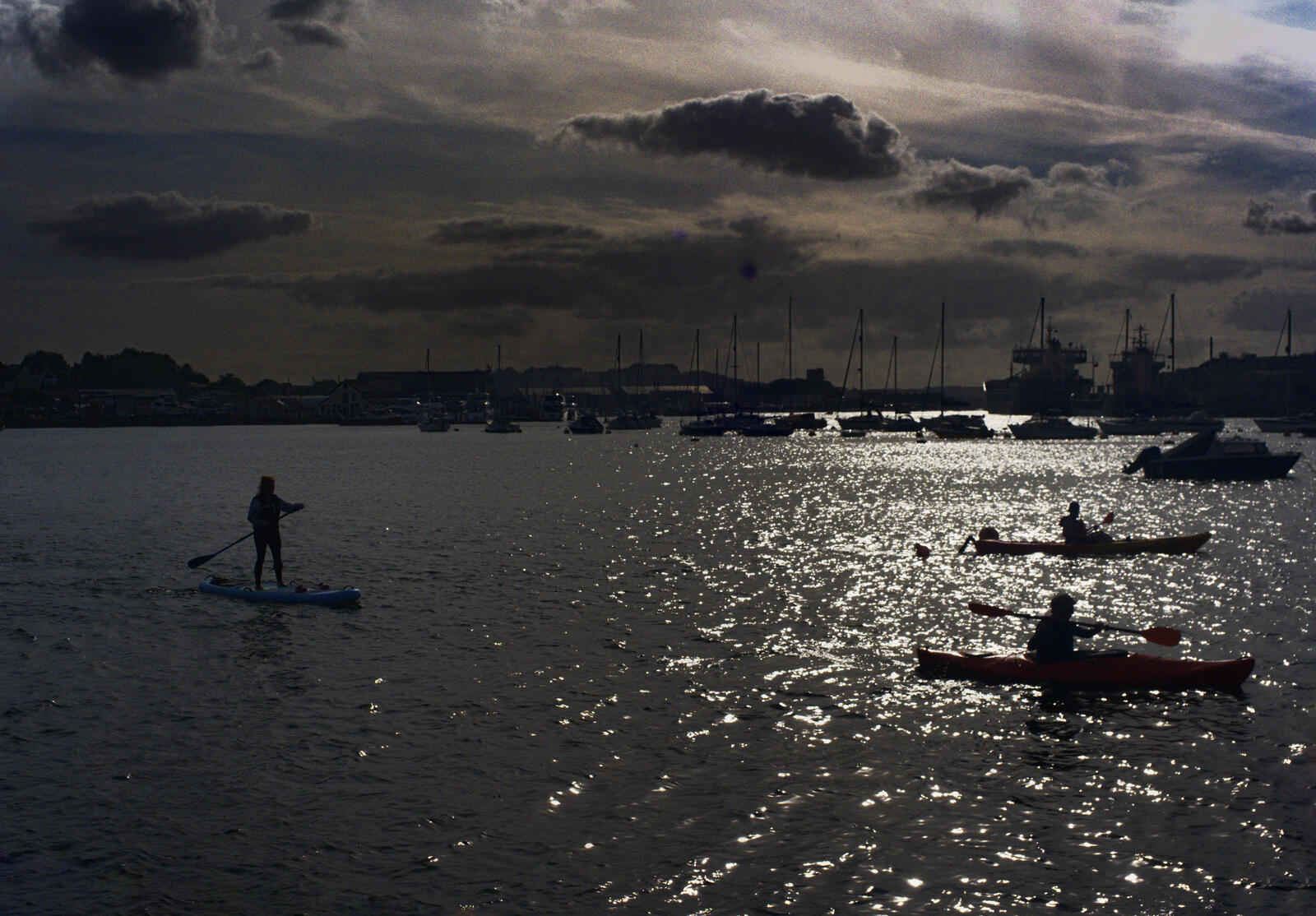 Click image for larger version  Name:	Oreston paddleboarder and canoes near twilight small.jpg Views:	0 Size:	319.9 KB ID:	987196