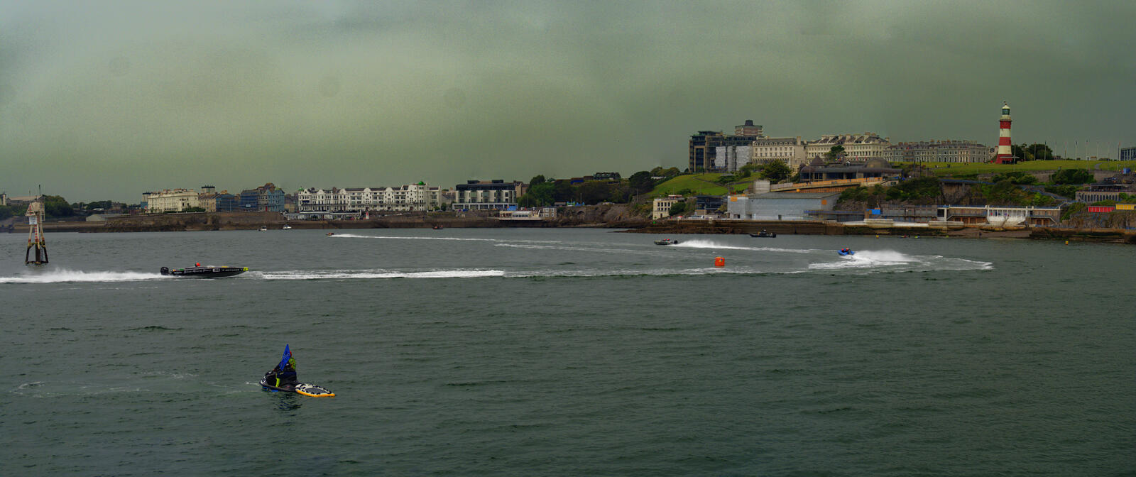 Click image for larger version

Name:	Speedboat race. Going round a marker in front of Plymouth..jpg
Views:	38
Size:	130.0 KB
ID:	991875