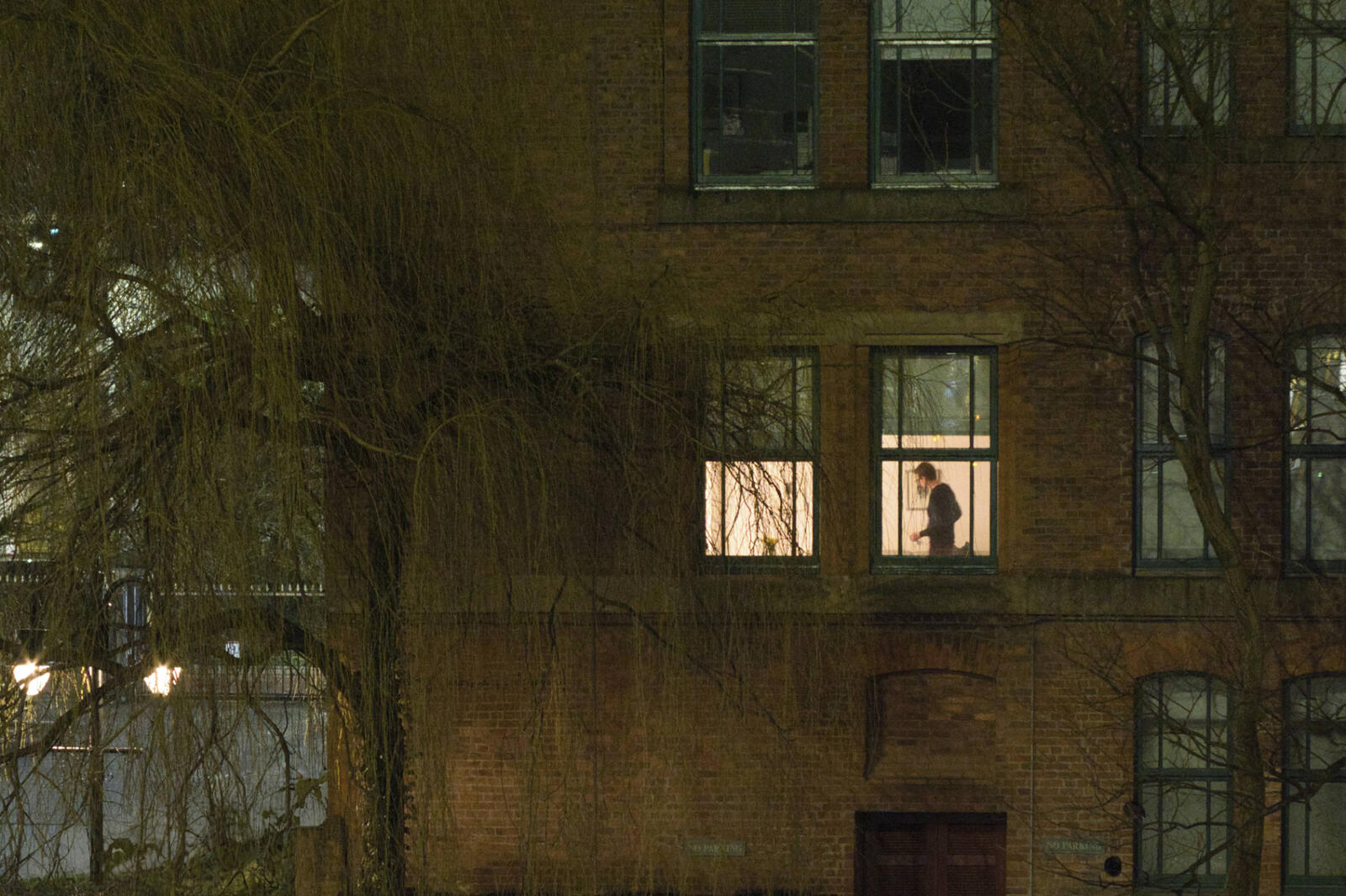 Click image for larger version

Name:	Evening scene no exif.jpg
Views:	143
Size:	261.4 KB
ID:	1038829