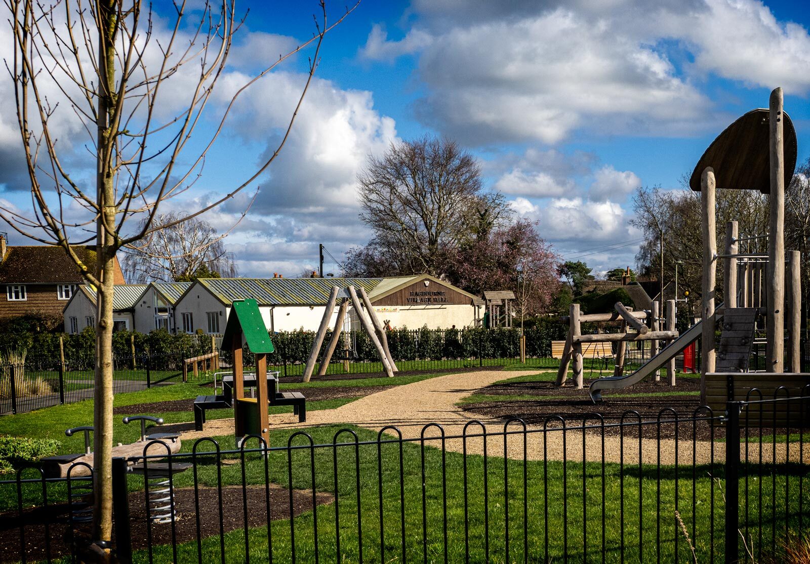 Click image for larger version

Name:	Hometown-1.jpg
Views:	343
Size:	494.7 KB
ID:	1043266